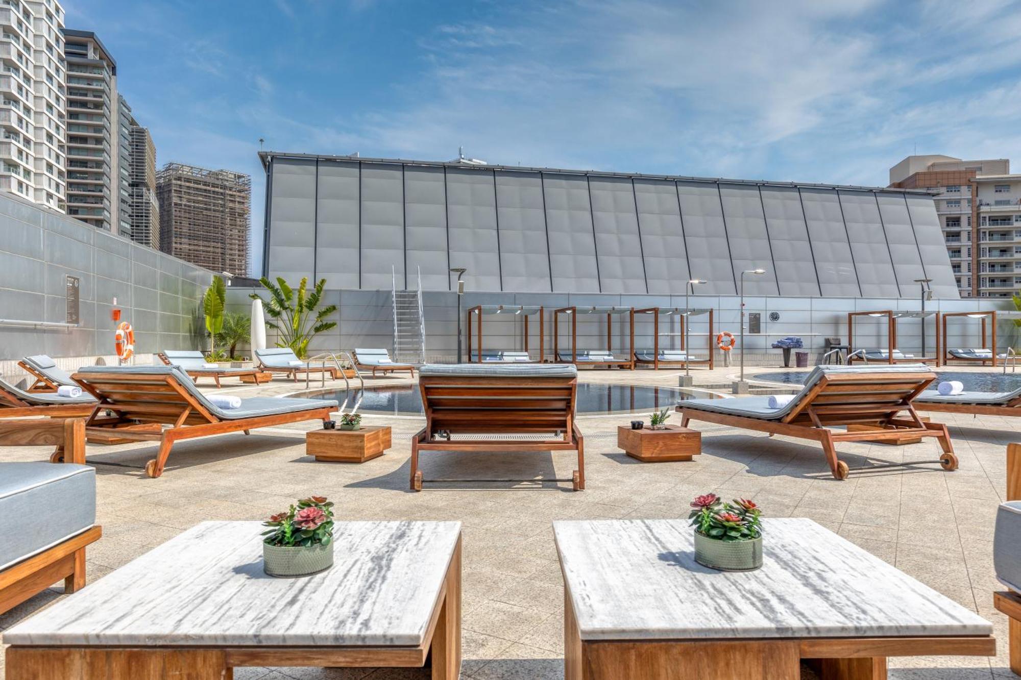 Intercontinental Luanda Miramar By Ihg Hotel Exterior photo