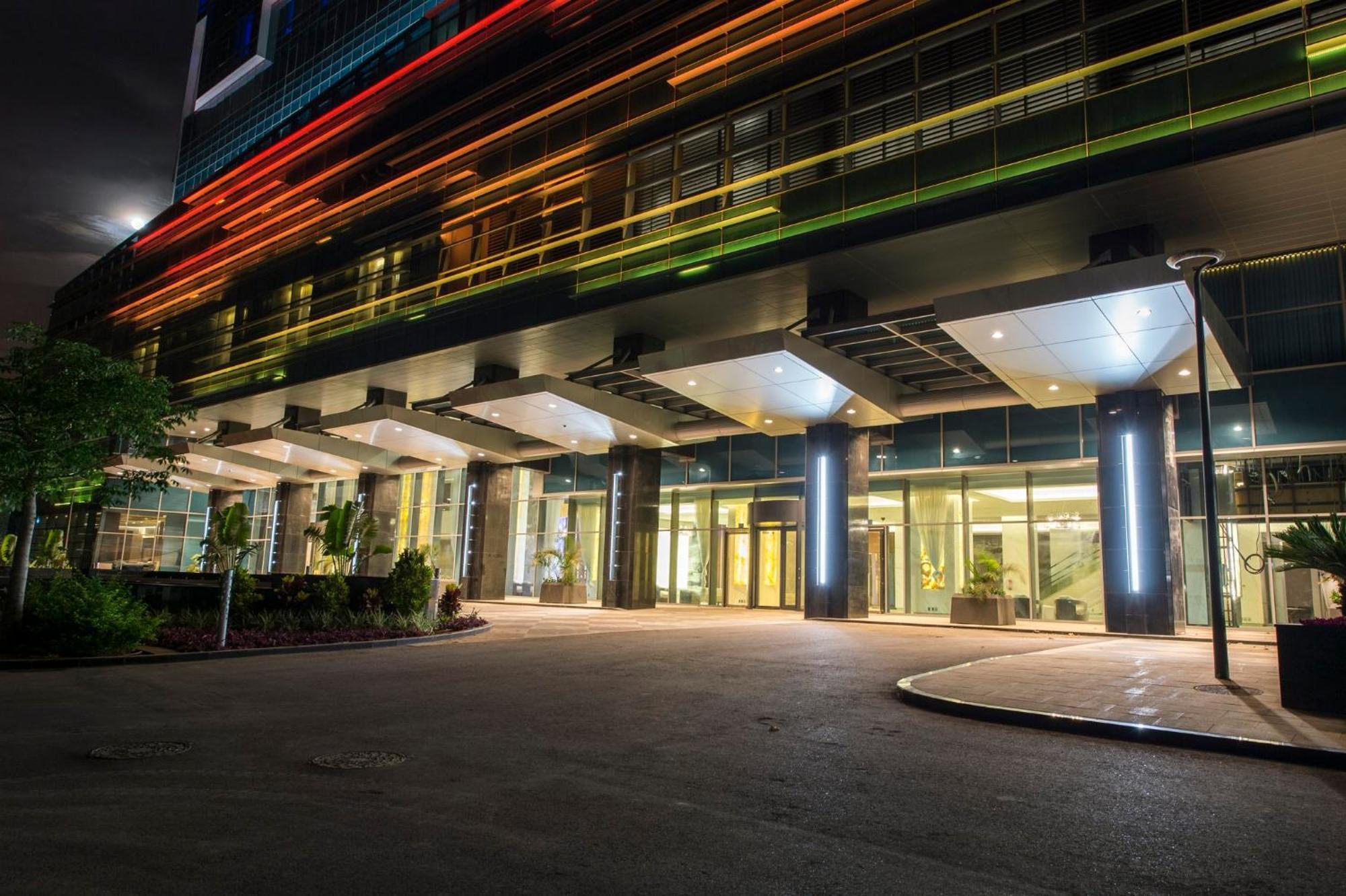 Intercontinental Luanda Miramar By Ihg Hotel Exterior photo
