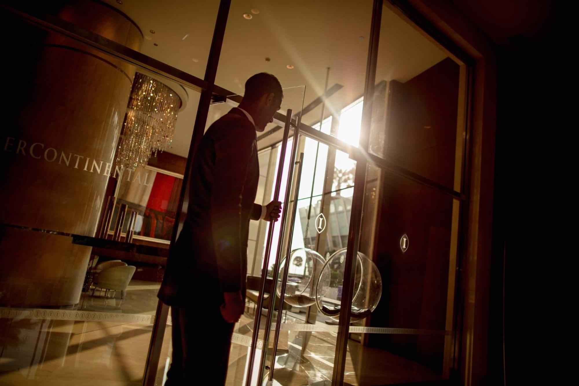 Intercontinental Luanda Miramar By Ihg Hotel Exterior photo